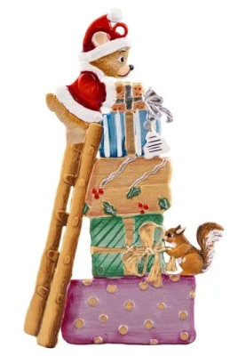 Zinn Teddy baut Geschenke-Turm